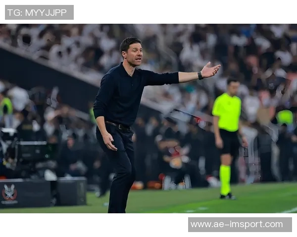 阿斯报称阿韦洛亚成功管理更衣室皇马球员摆脱阿隆索的压力 阿斯报称阿韦洛亚成功管理更衣室皇马球员摆脱阿隆索的压力